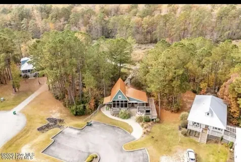 1049 Mill Creek Drive Minnesott Beach NC 28510