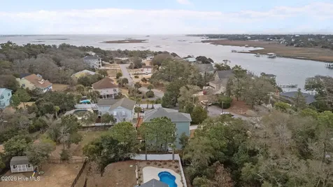 7118 Archers Creek Drive Emerald Isle NC 28594