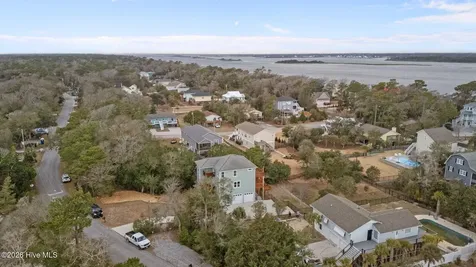 7118 Archers Creek Drive Emerald Isle NC 28594