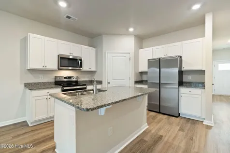 3583 Whaley Way NW Ash NC 28420