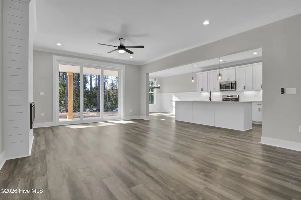 101 Captains Lane Sneads Ferry NC 28460
