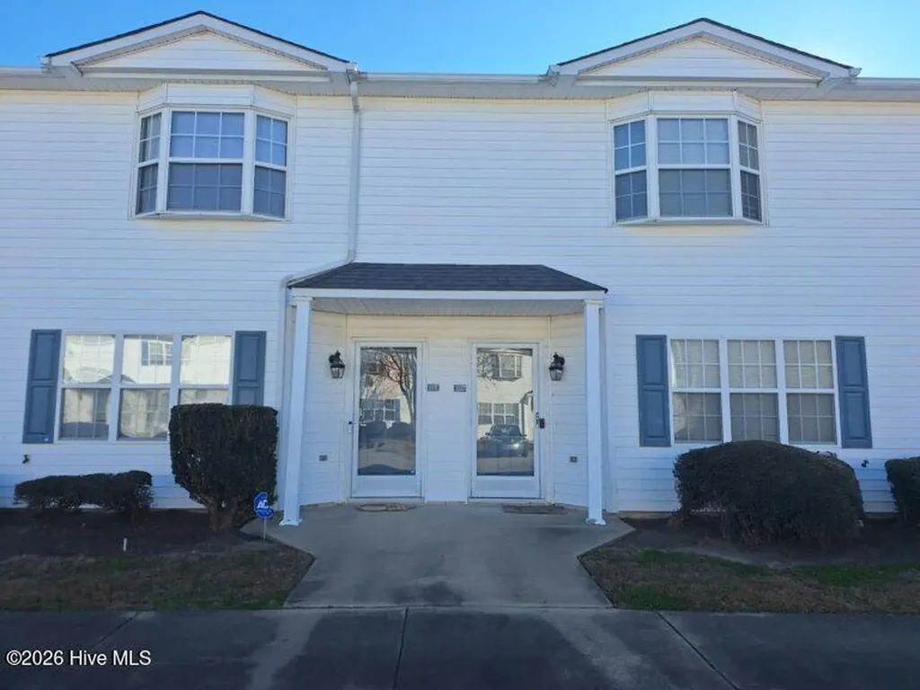 3995 Sterling Pointe Drive Winterville NC 28590