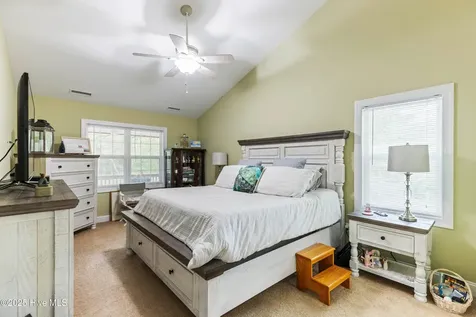 104 NE 40th Street Oak Island NC 28465