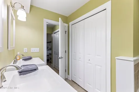 104 NE 40th Street Oak Island NC 28465