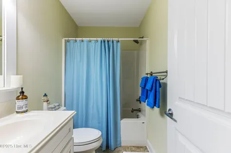 104 NE 40th Street Oak Island NC 28465