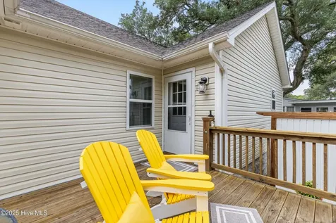 104 NE 40th Street Oak Island NC 28465