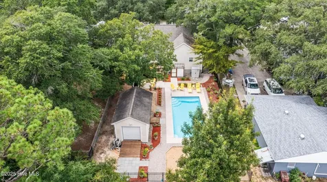 104 NE 40th Street Oak Island NC 28465