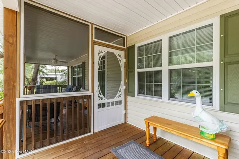104 NE 40th Street Oak Island NC 28465