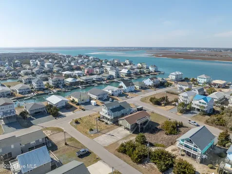 1707 S Anderson Boulevard Topsail Beach NC 28445