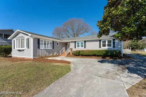 1966 Kings Landing Road Hampstead NC 28443