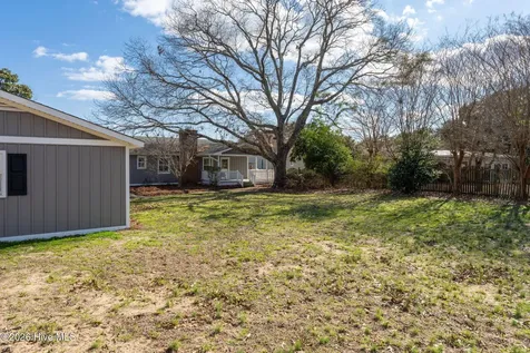 1966 Kings Landing Road Hampstead NC 28443