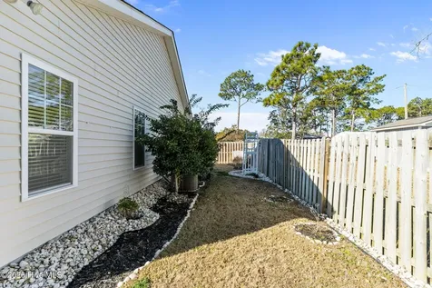 4266 Cherry Laurel Drive SE Southport NC 28461