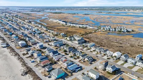 1507 N New River Drive Surf City NC 28445