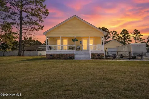 1036 Palm Court SW Calabash NC 28467