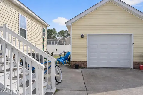 1036 Palm Court SW Calabash NC 28467