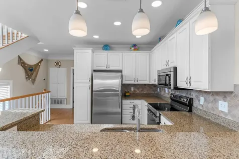 121 N 4th Avenue Kure Beach NC 28449