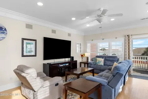 121 N 4th Avenue Kure Beach NC 28449
