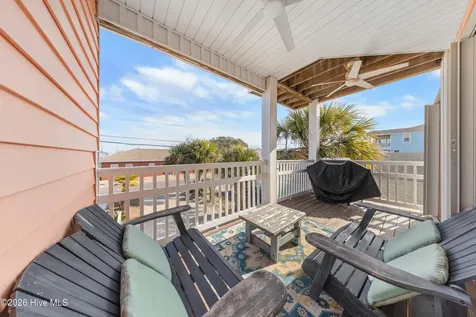 121 N 4th Avenue Kure Beach NC 28449