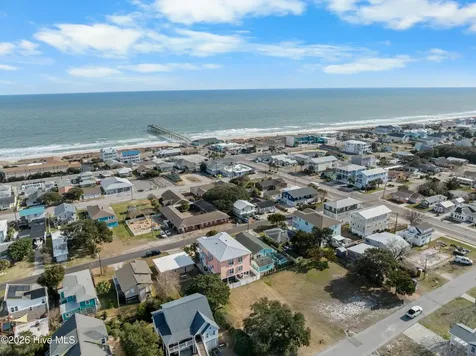 121 N 4th Avenue Kure Beach NC 28449