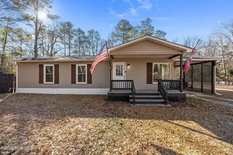 9925 Nc Highway 53 E Burgaw NC 28425