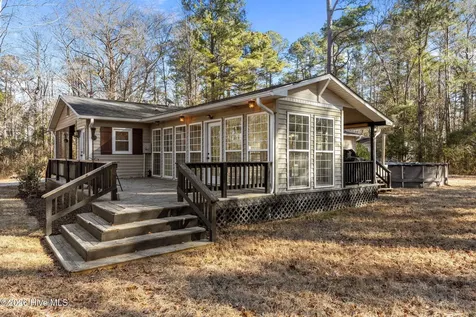 9925 Nc Highway 53 E Burgaw NC 28425