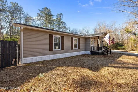 9925 Nc Highway 53 E Burgaw NC 28425