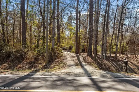 9925 Nc Highway 53 E Burgaw NC 28425