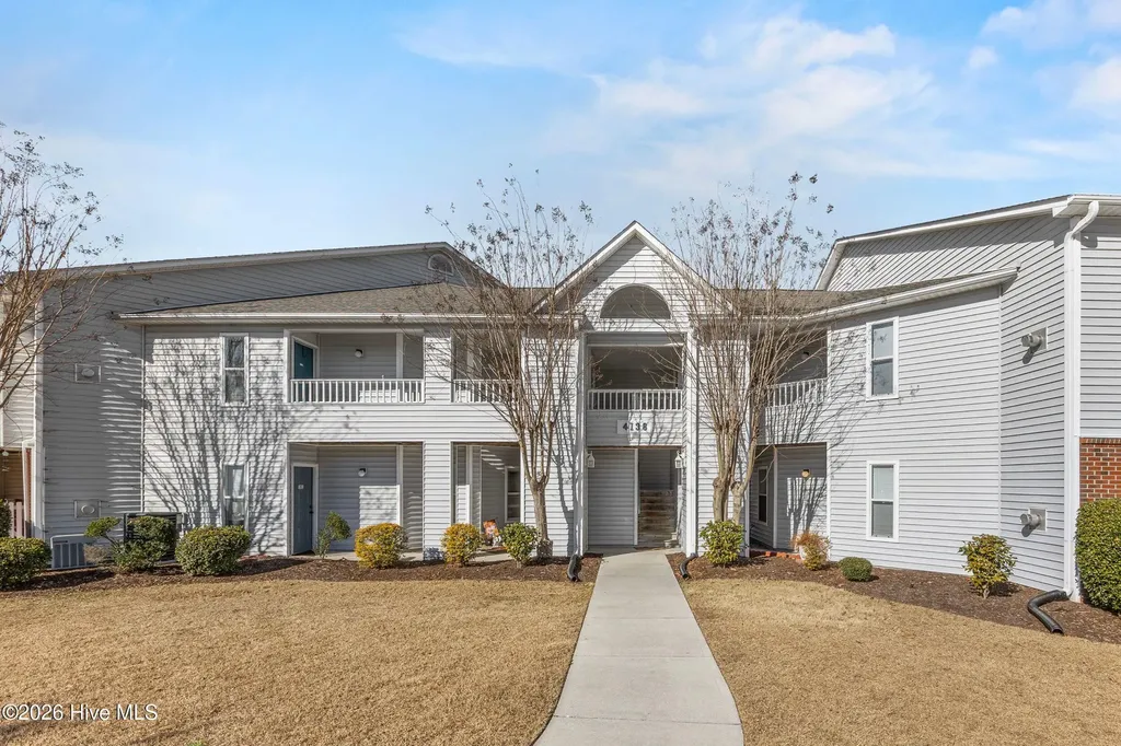 4138 Breezewood Drive Wilmington NC 28412