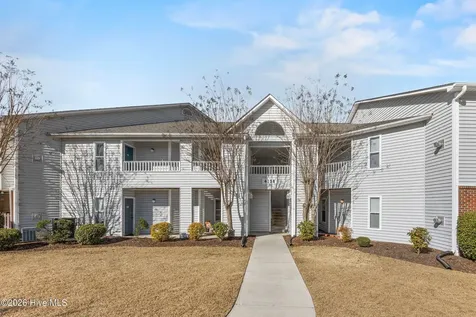 4138 Breezewood Drive Wilmington NC 28412