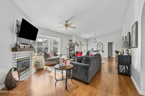 4138 Breezewood Drive Wilmington NC 28412