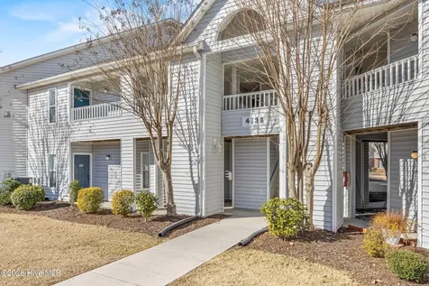 4138 Breezewood Drive Wilmington NC 28412