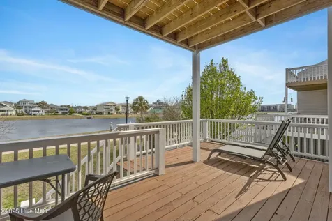 304 Columbia Avenue Carolina Beach NC 28428