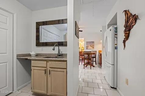 119 Mcginnis Drive Pine Knoll Shores NC 28512