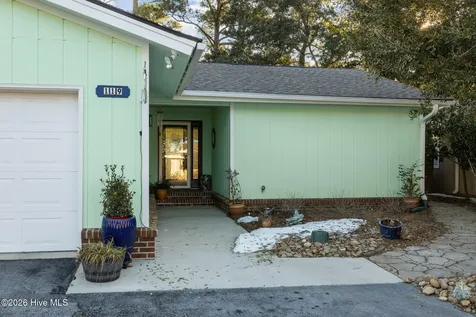 119 Mcginnis Drive Pine Knoll Shores NC 28512