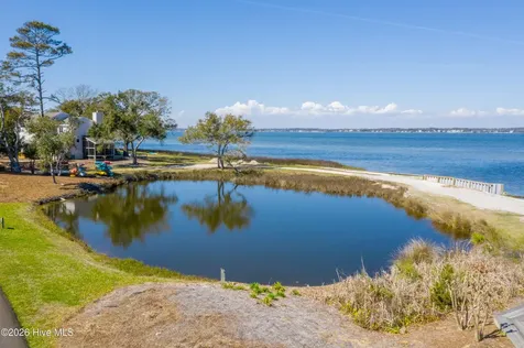 119 Mcginnis Drive Pine Knoll Shores NC 28512