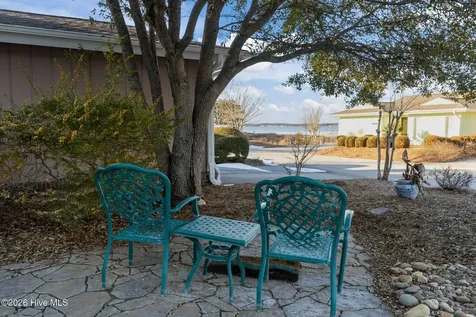 119 Mcginnis Drive Pine Knoll Shores NC 28512