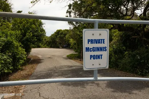 119 Mcginnis Drive Pine Knoll Shores NC 28512