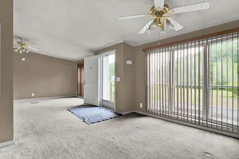 6 Scotts Hill Loop Road Wilmington NC 28411