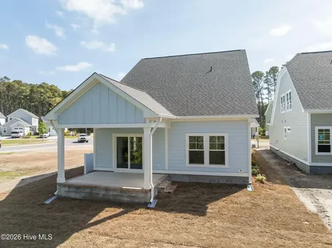 102 Freedom Park Road Beaufort NC 28516