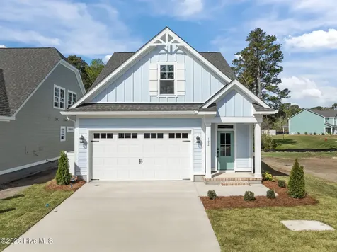 102 Freedom Park Road Beaufort NC 28516