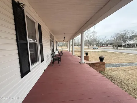 319 Mcrae Street Laurinburg NC 28352