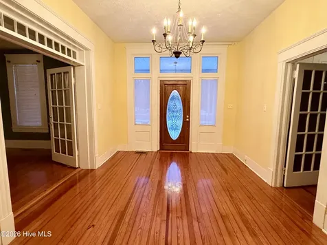 319 Mcrae Street Laurinburg NC 28352