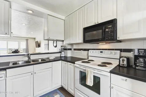 1704 Sand Dollar Court Kure Beach NC 28449