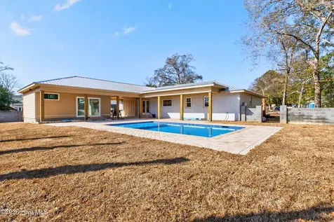 206 Azalea Circle Sunset Beach NC 28468