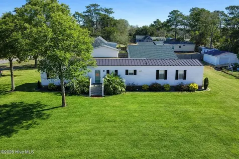 201 Live Oak Drive Cape Carteret NC 28584