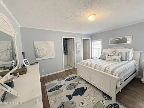 201 Live Oak Drive Cape Carteret NC 28584