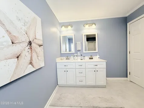 201 Live Oak Drive Cape Carteret NC 28584