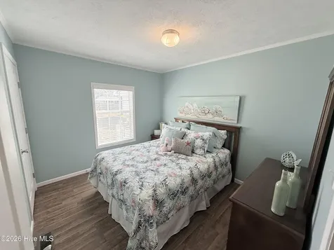 201 Live Oak Drive Cape Carteret NC 28584