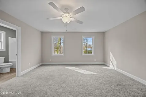 4365 W Pine Street Farmville NC 27828