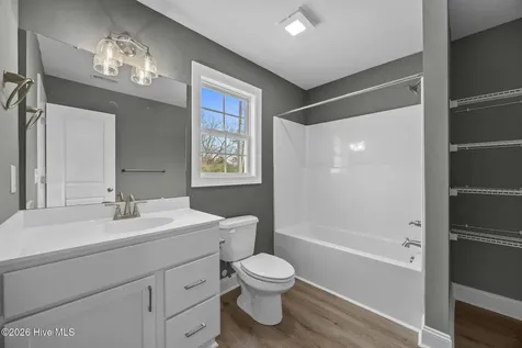 4365 W Pine Street Farmville NC 27828